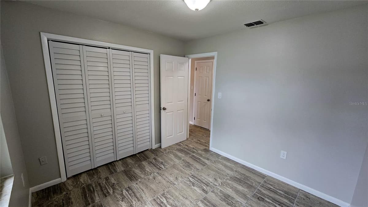 115 PADGETT PLACE — photo 18 of 46
