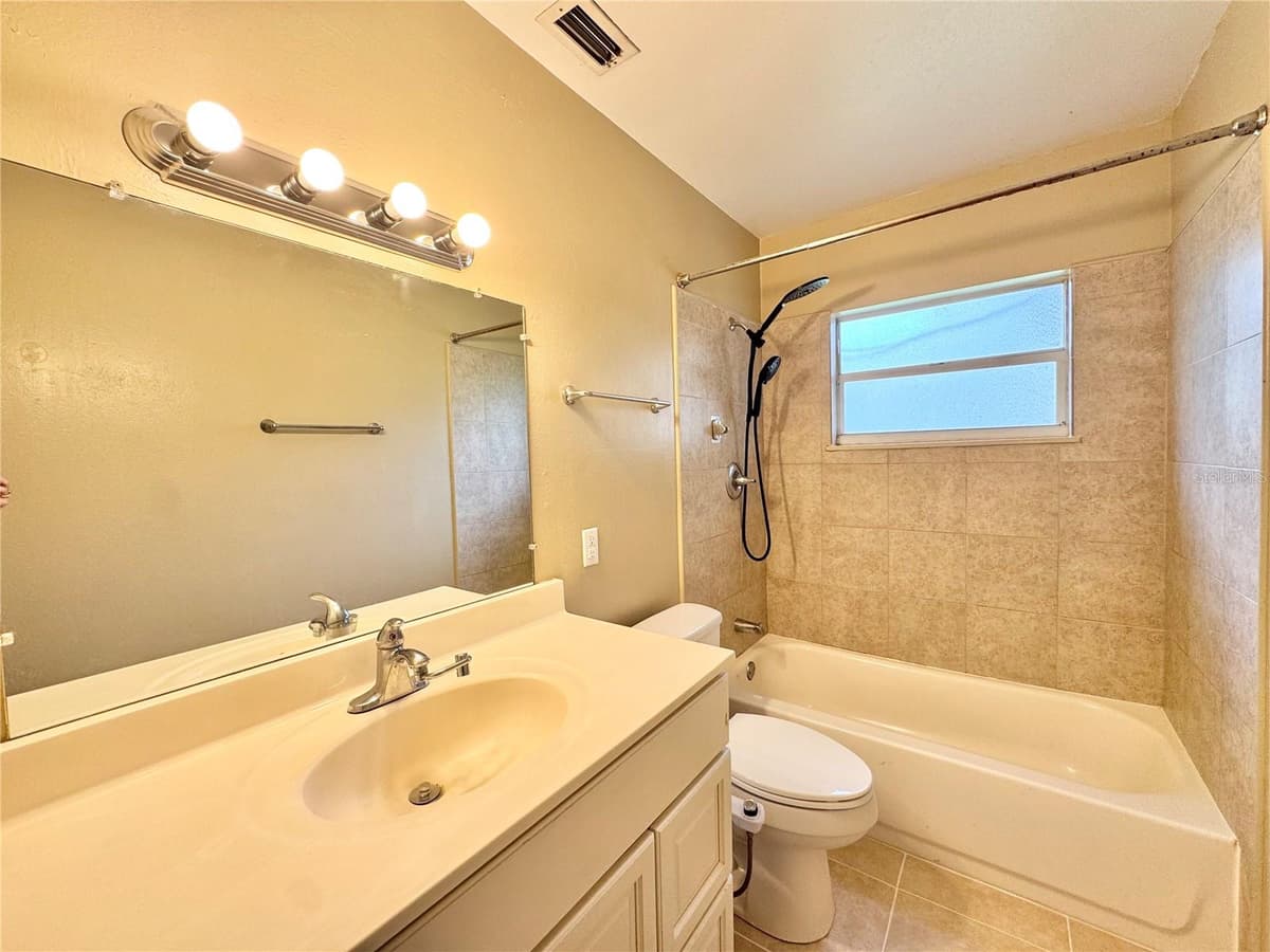 506 THOMAS AVENUE — photo 24 of 36