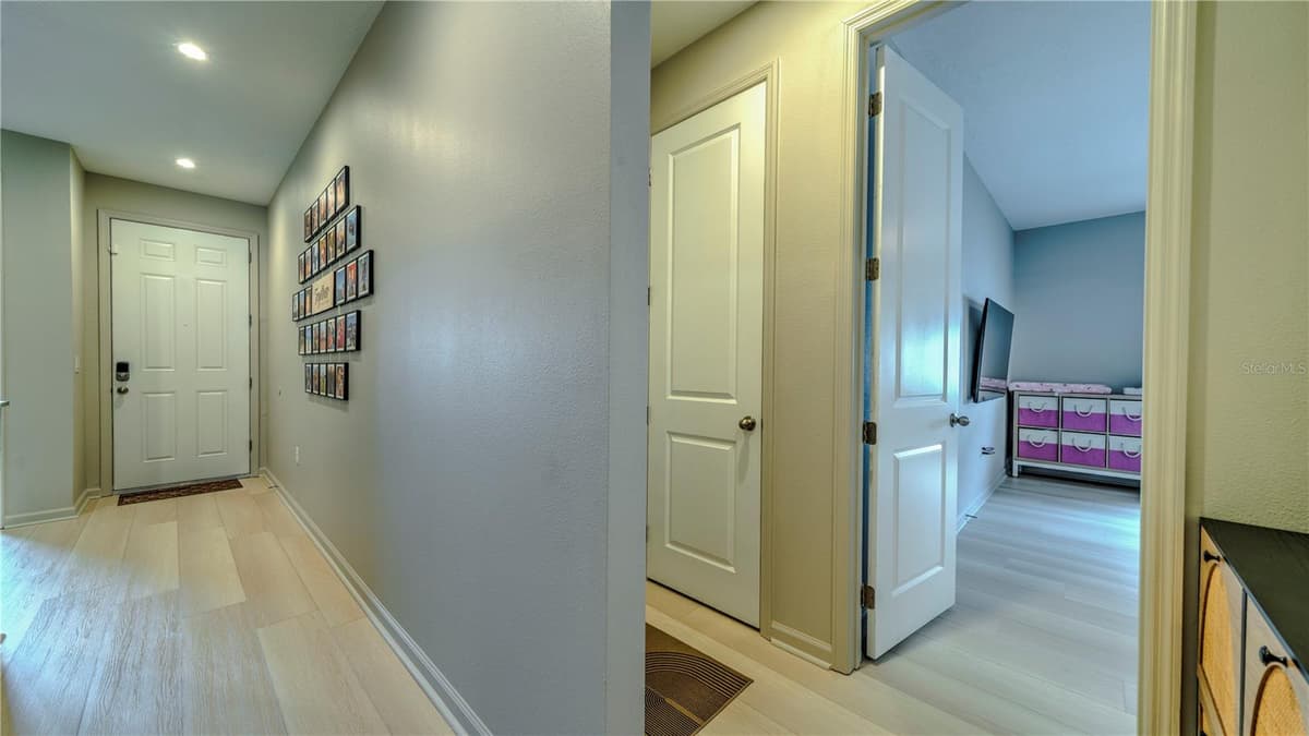 1228 MATTIE POINTE BOULEVARD — photo 13 of 45