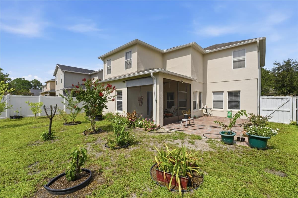10114 OAK CREST ROAD — photo 4 of 45