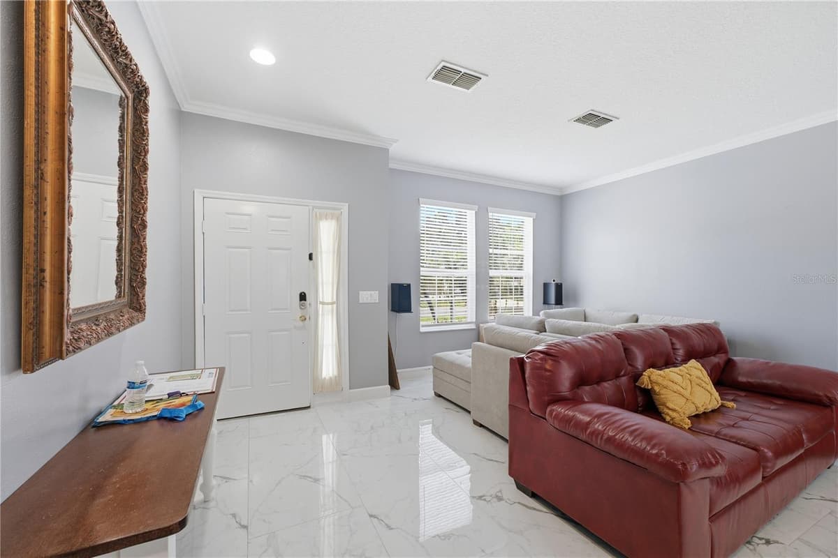 10114 OAK CREST ROAD — photo 31 of 45