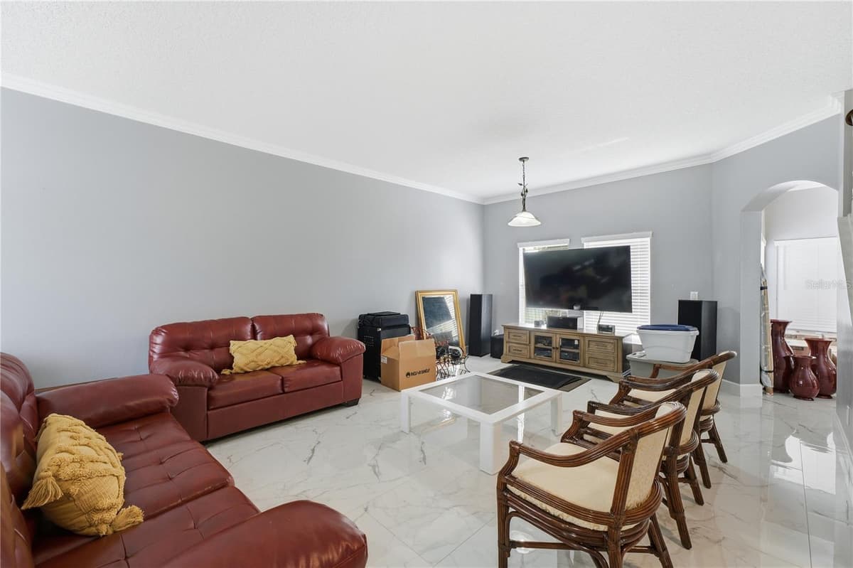 10114 OAK CREST ROAD — photo 33 of 45
