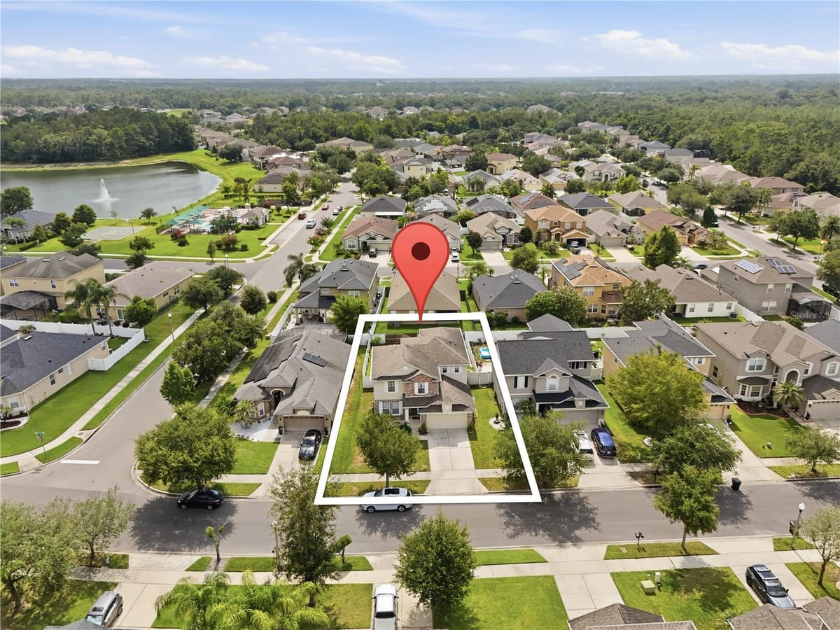 10114 OAK CREST ROAD — photo 44 of 45