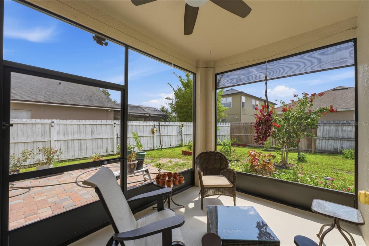 10114 OAK CREST ROAD — photo 8 of 45