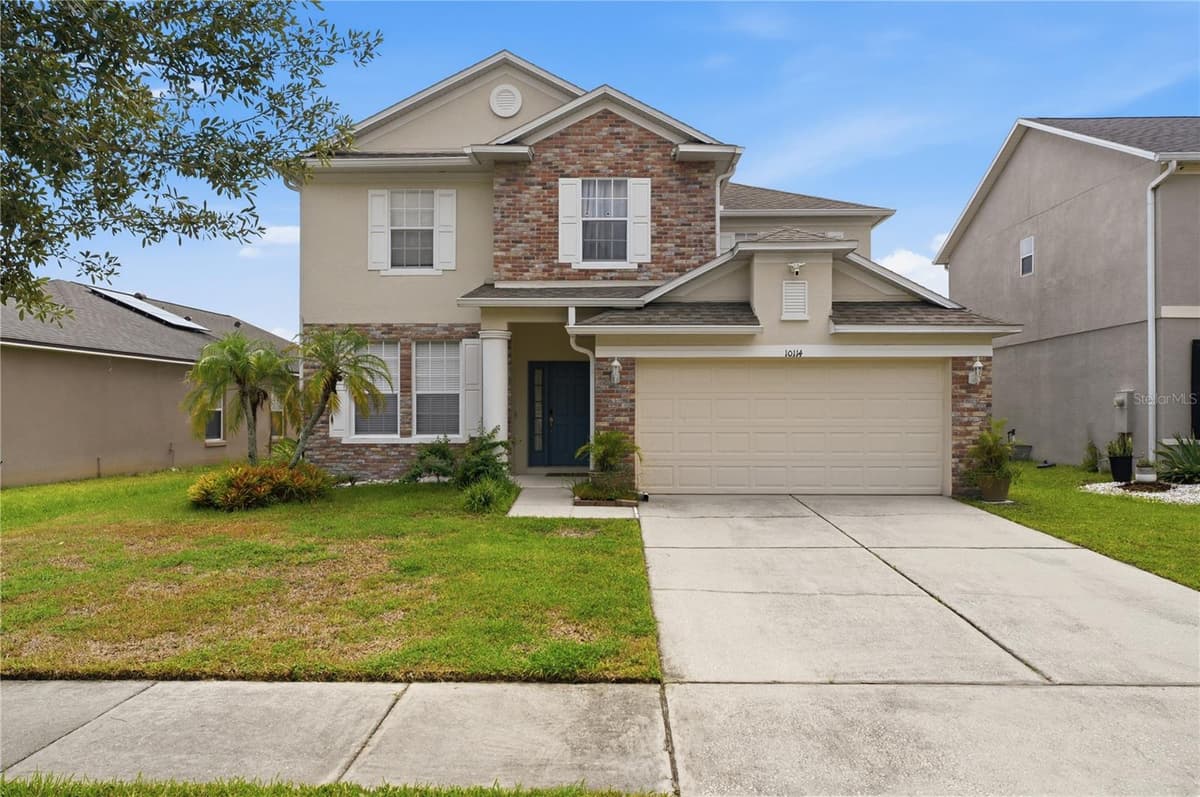 10114 OAK CREST ROAD — photo 1 of 45