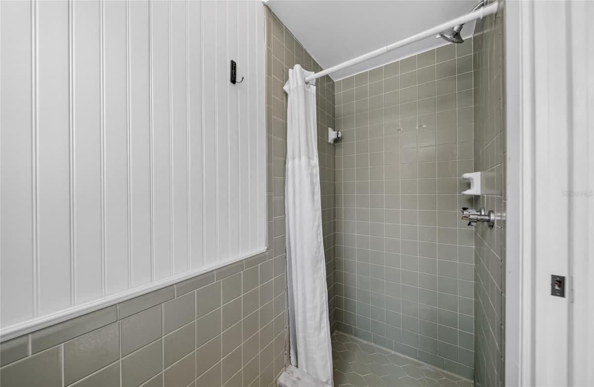 118 BROWNING CIRCLE — photo 27 of 58