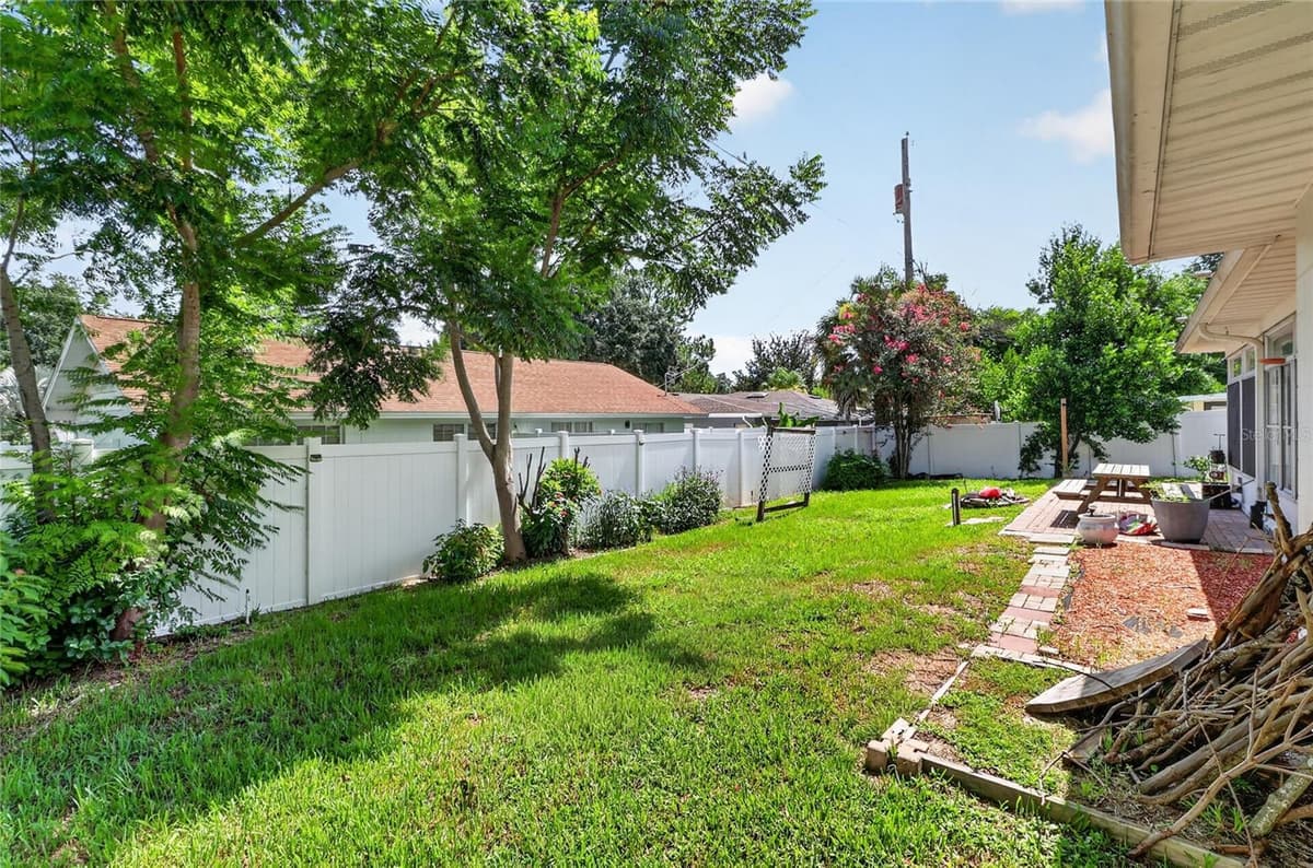 118 BROWNING CIRCLE — photo 45 of 58