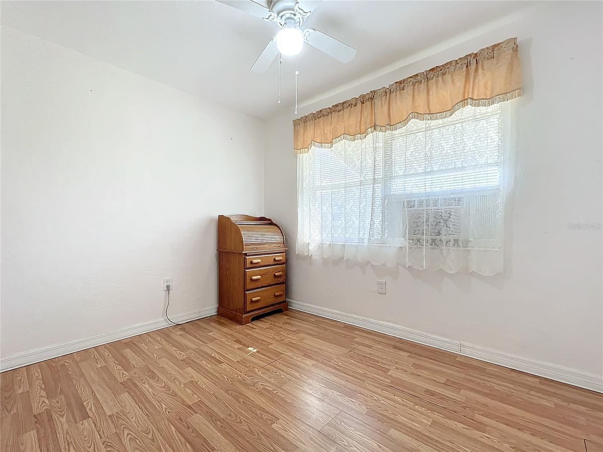 8333 HERBISON AVENUE — photo 16 of 22