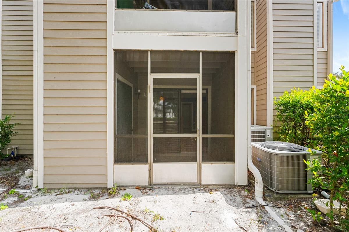 543 SUN RIDGE PLACE — photo 20 of 27