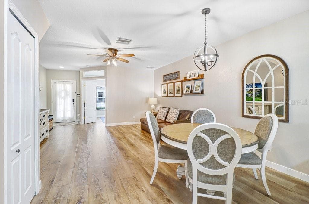 16217 SWAN VIEW CIRCLE — photo 9 of 28