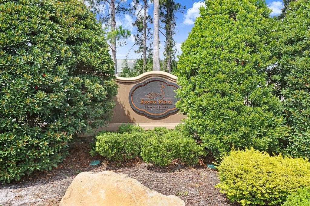 16217 SWAN VIEW CIRCLE — photo 5 of 28