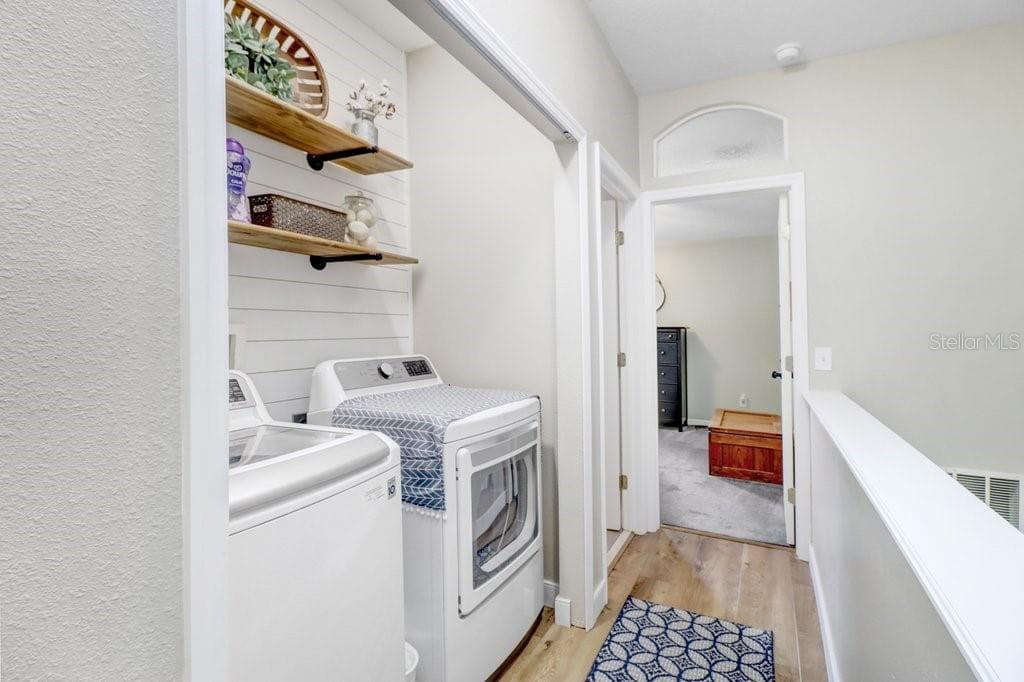 16217 SWAN VIEW CIRCLE — photo 21 of 28