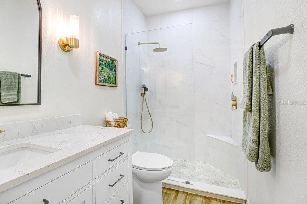 16217 SWAN VIEW CIRCLE — photo 20 of 28