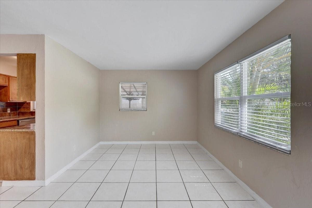 2901 DR MARTIN LUTHER KING JR STREET — photo 24 of 48