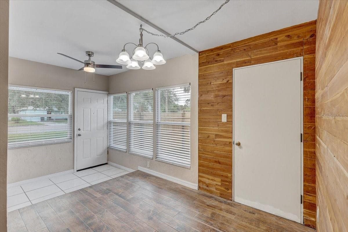 2901 DR MARTIN LUTHER KING JR STREET — photo 14 of 48