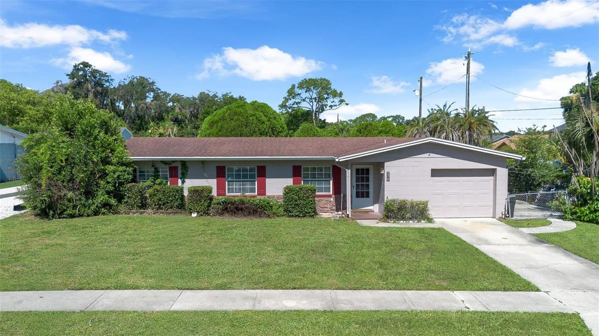 2510 DRIFTWOOD DRIVE — photo 2 of 43