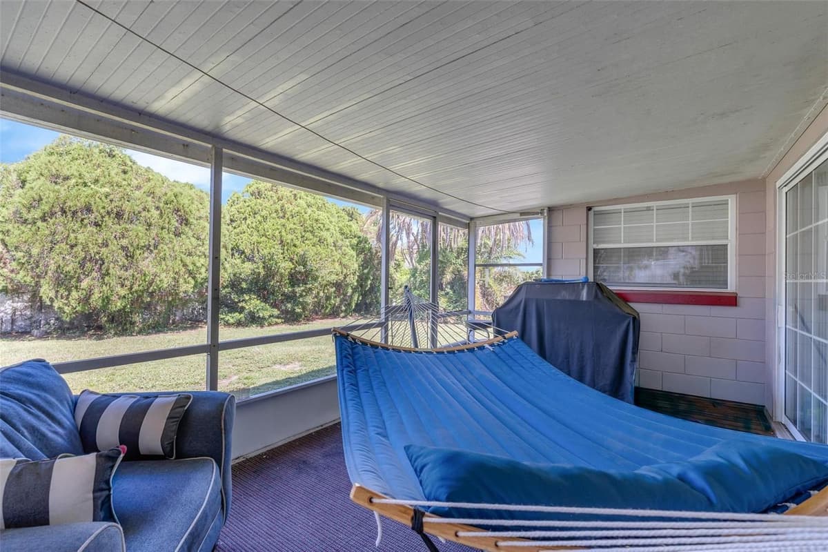 2510 DRIFTWOOD DRIVE — photo 34 of 43