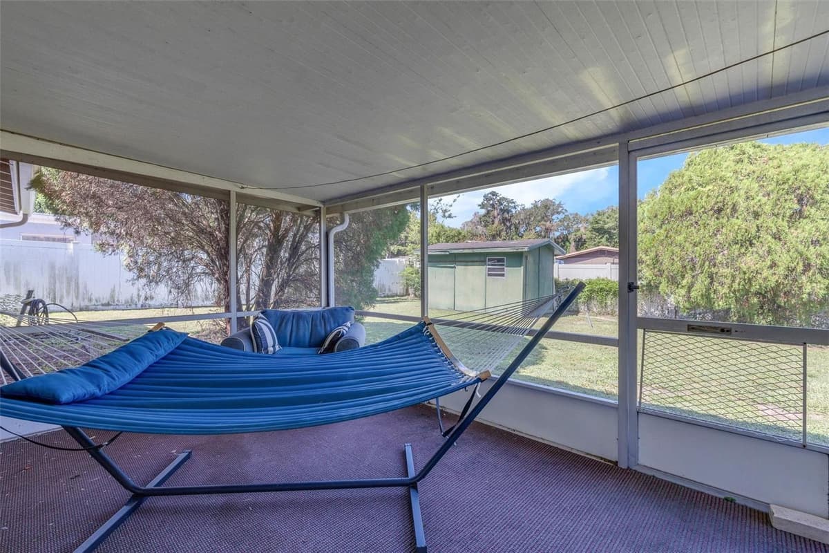 2510 DRIFTWOOD DRIVE — photo 33 of 43
