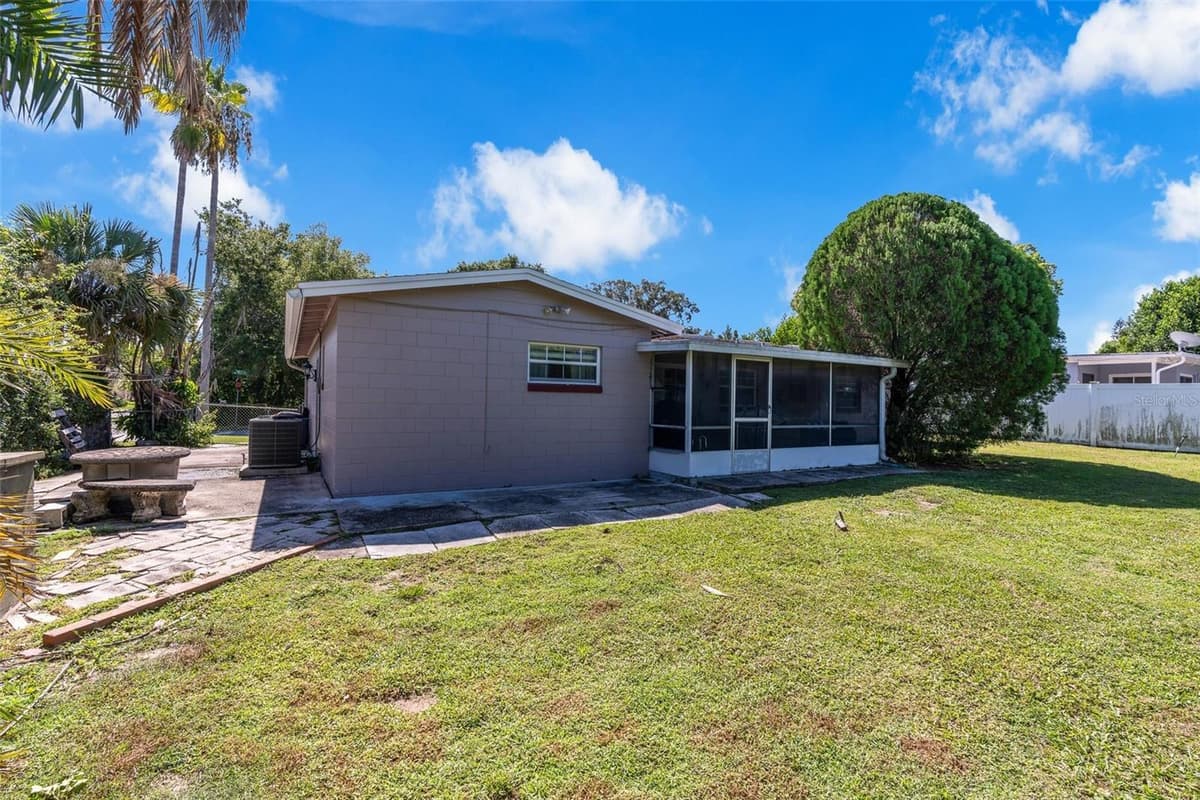 2510 DRIFTWOOD DRIVE — photo 37 of 43