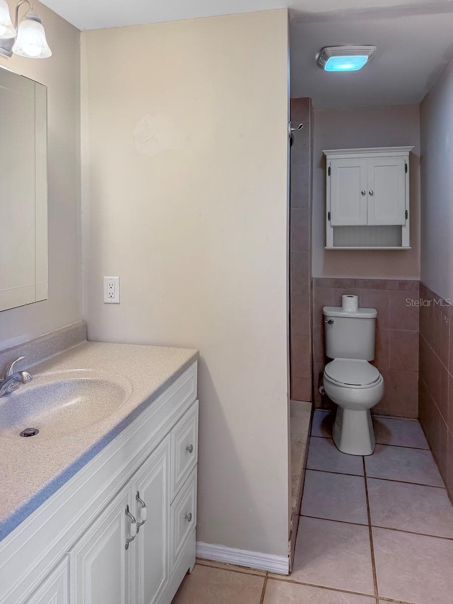 470 FOREST AVENUE — photo 14 of 32