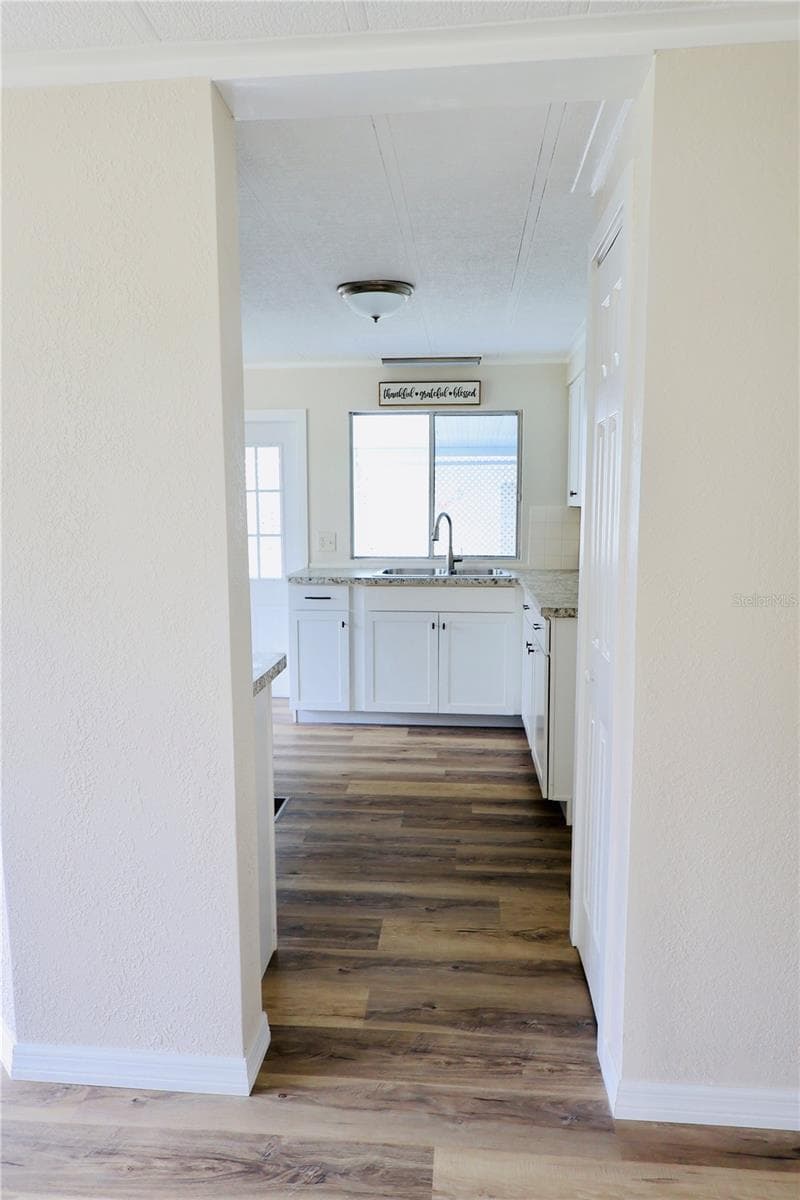 25163 MARION AVENUE — photo 5 of 17