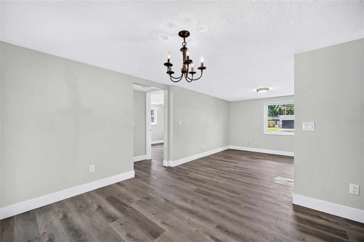 5627 BERLIN DRIVE — photo 26 of 53