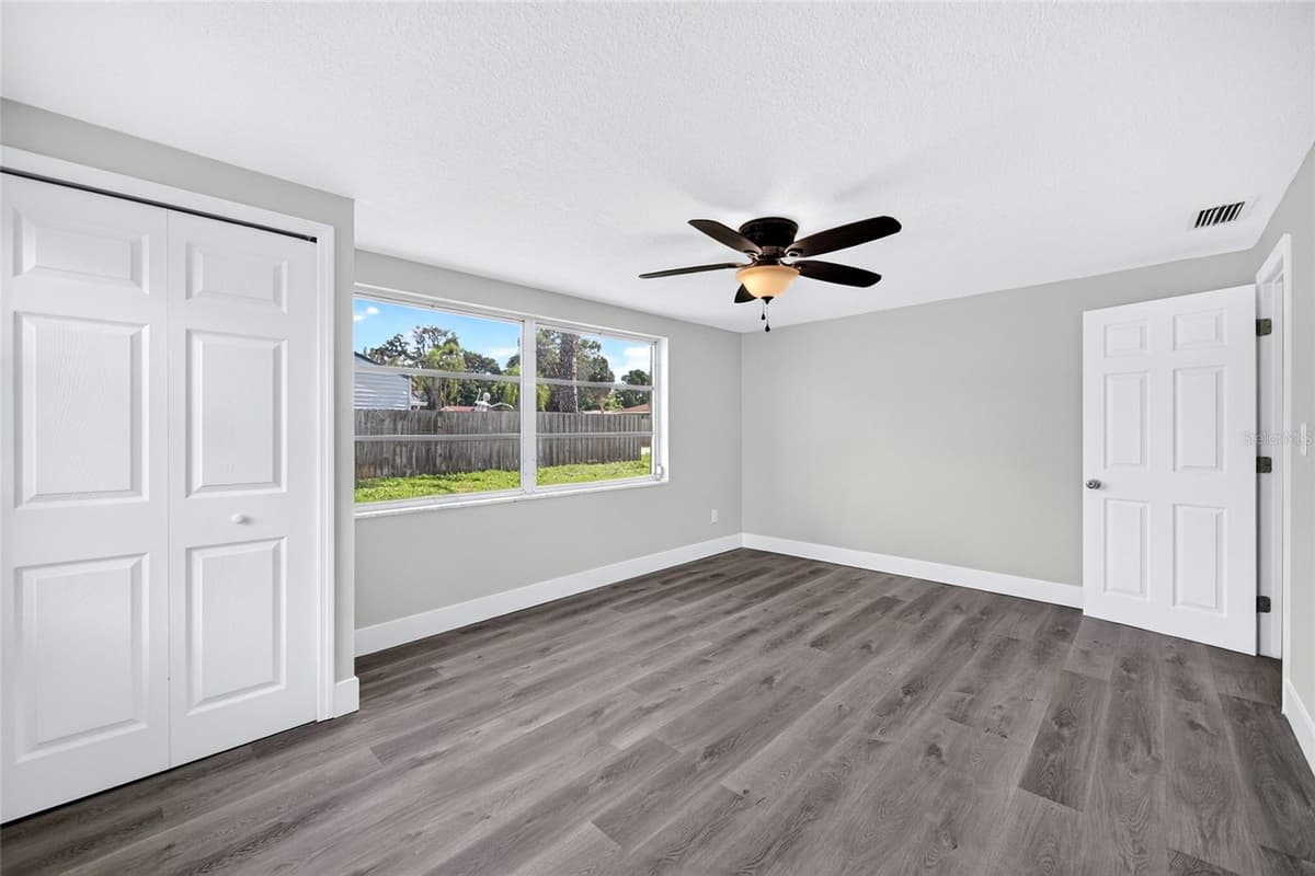 5627 BERLIN DRIVE — photo 38 of 53