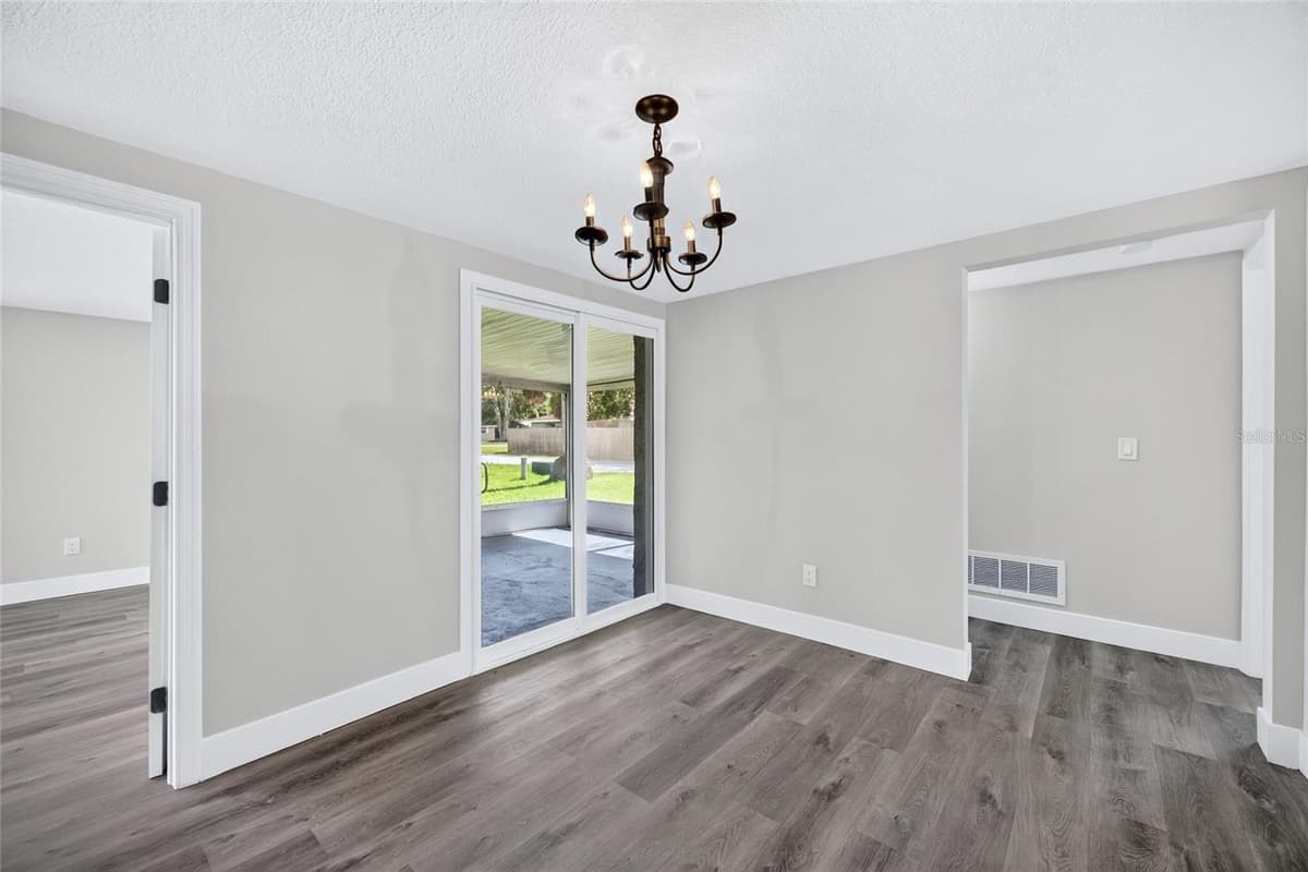 5627 BERLIN DRIVE — photo 24 of 53