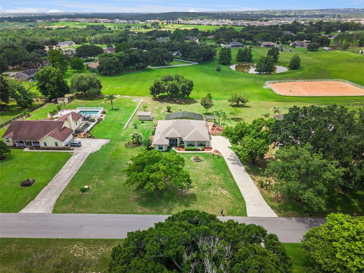 15734 THOROUGHBRED LANE — photo 36 of 39
