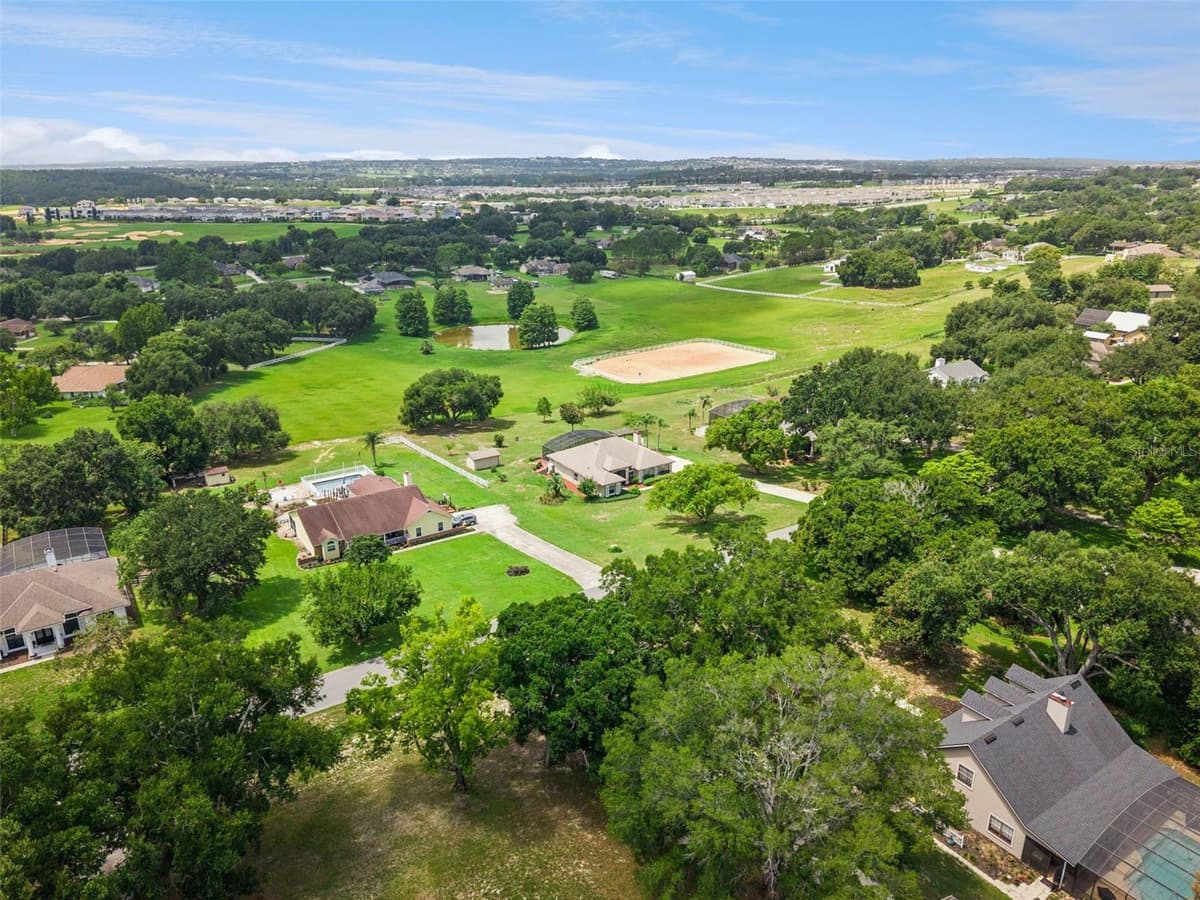 15734 THOROUGHBRED LANE — photo 38 of 39