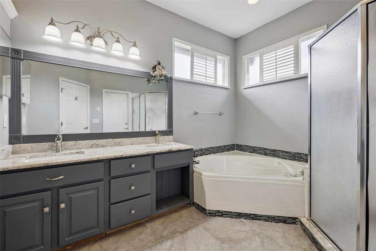 15734 THOROUGHBRED LANE — photo 13 of 39