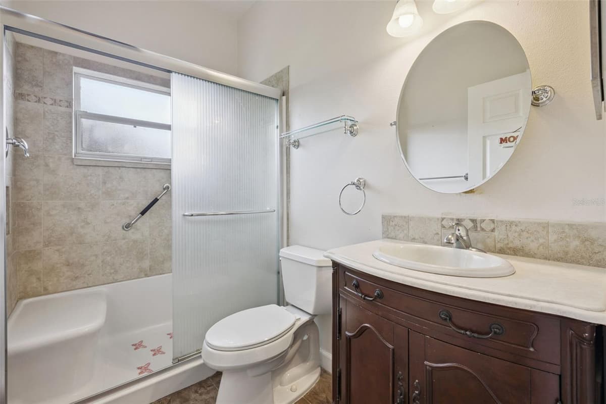 15734 THOROUGHBRED LANE — photo 16 of 39
