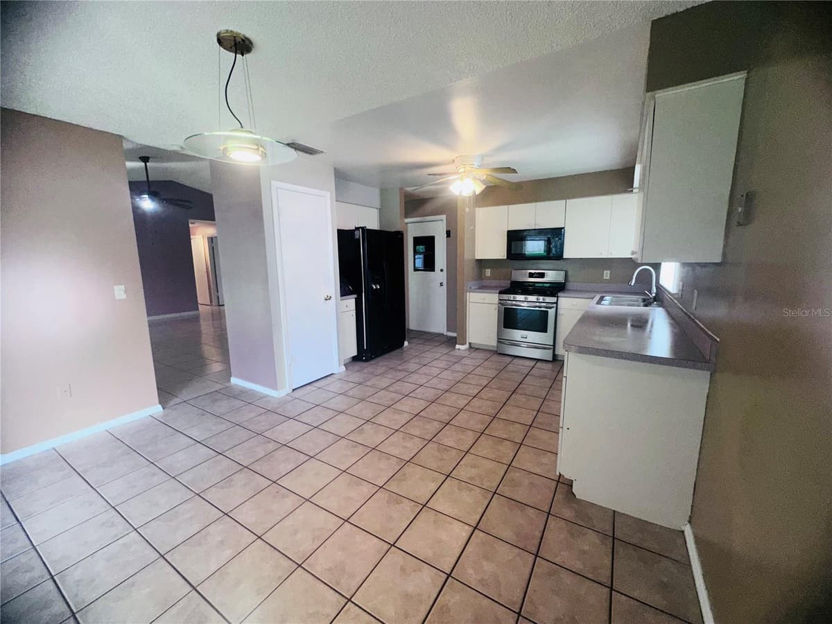 12123 AGANA STREET — photo 4 of 15