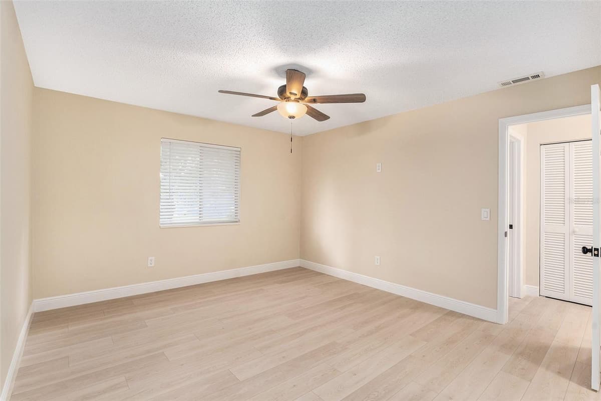 3822 CORTEZ DRIVE — photo 15 of 26
