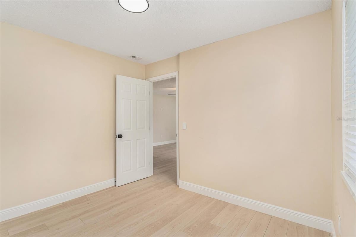 3822 CORTEZ DRIVE — photo 21 of 26