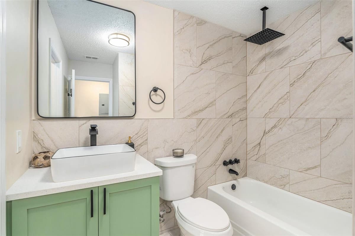 3822 CORTEZ DRIVE — photo 3 of 26