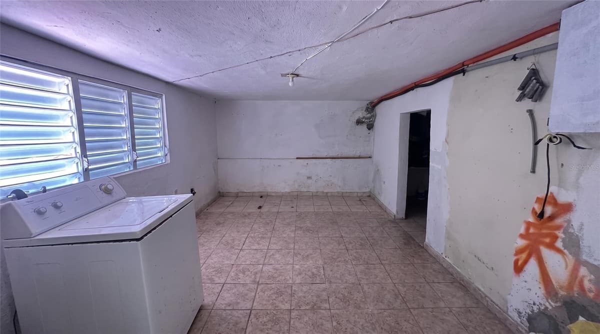 calle 5 COMUNIDAD RURAL VILLA BORINQUEN — photo 9 of 14