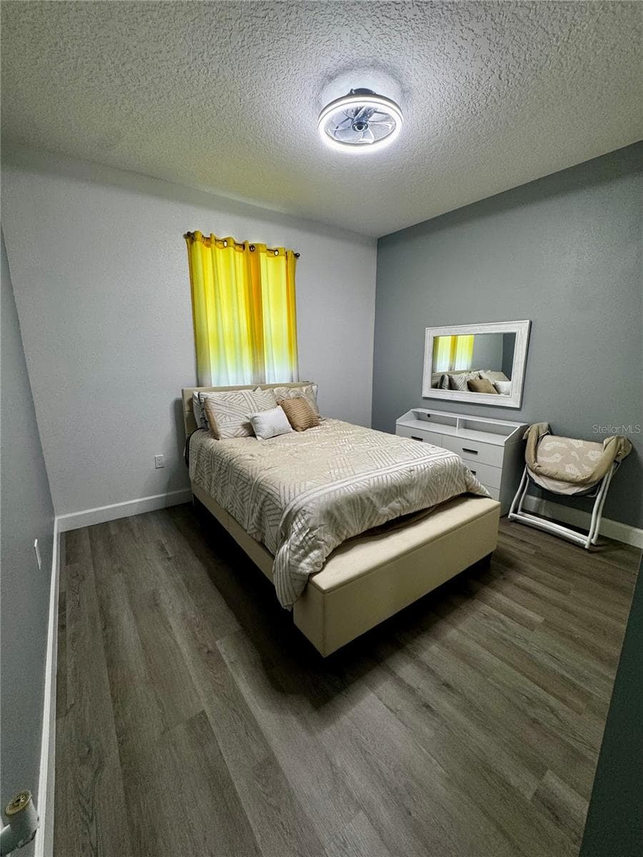 32831 FOREST AVENUE — photo 8 of 22