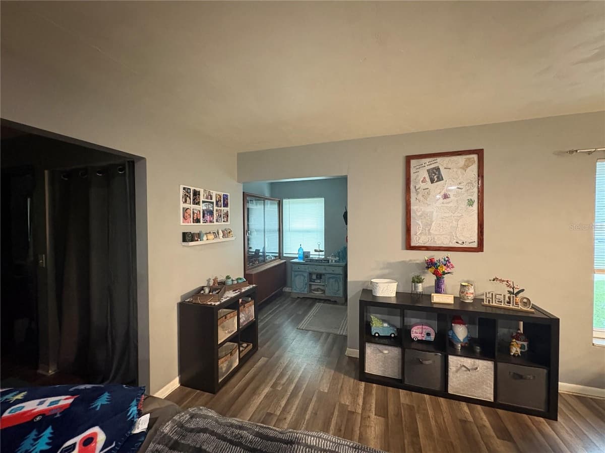 9216 ABBOT DRIVE — photo 10 of 24