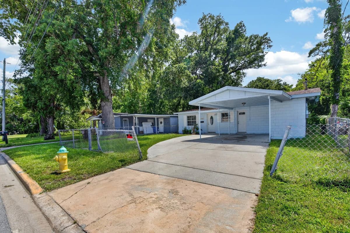 736 CAROLINE STREET — photo 4 of 29