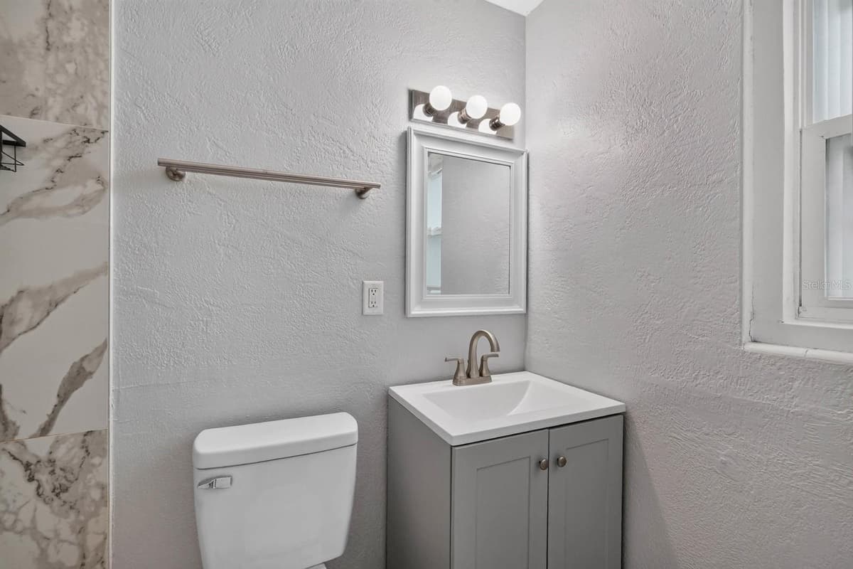 736 CAROLINE STREET — photo 18 of 29