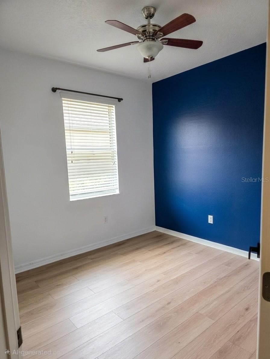 3998 PACENTE LOOP — photo 4 of 17
