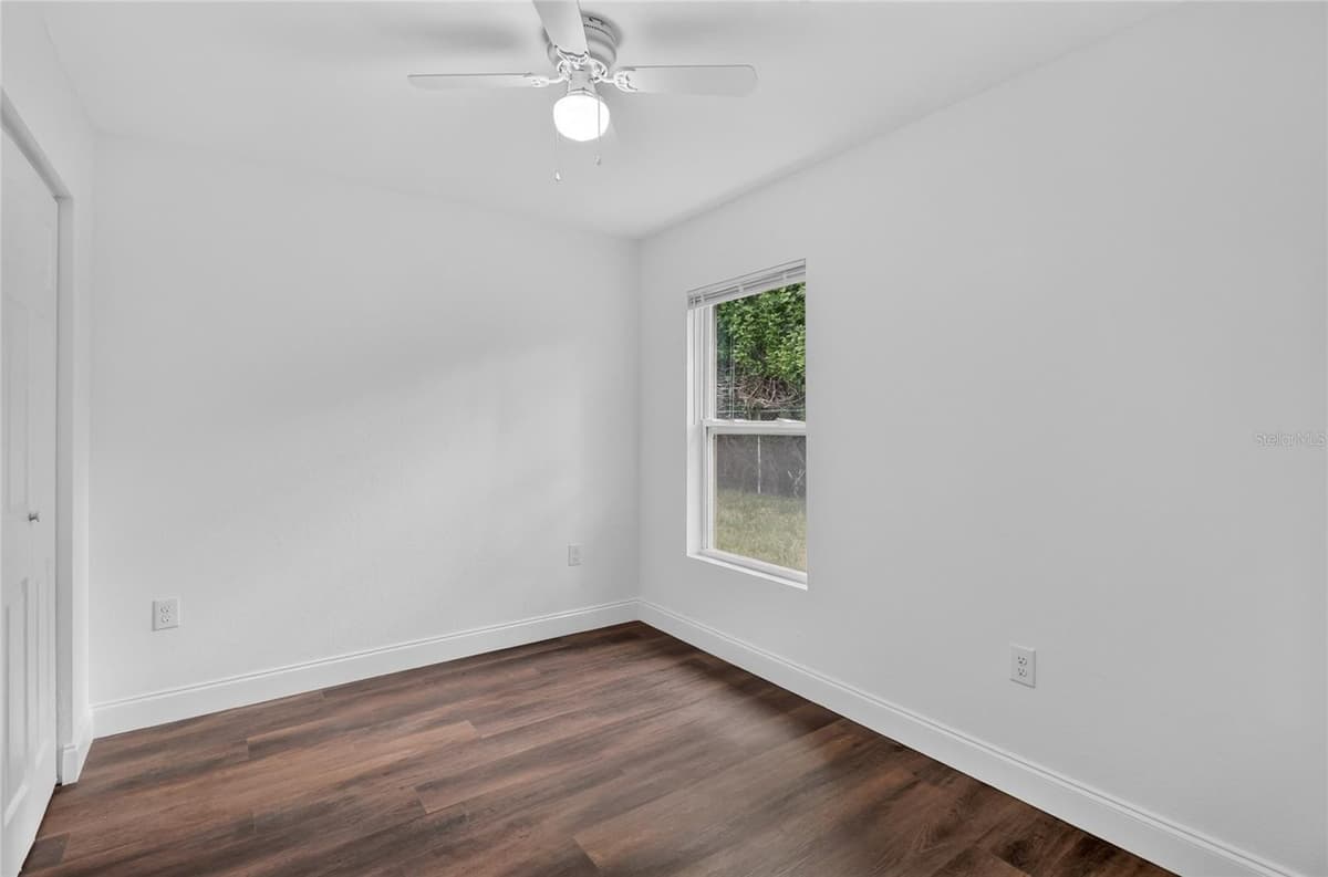 728 HENRY ST — photo 28 of 40