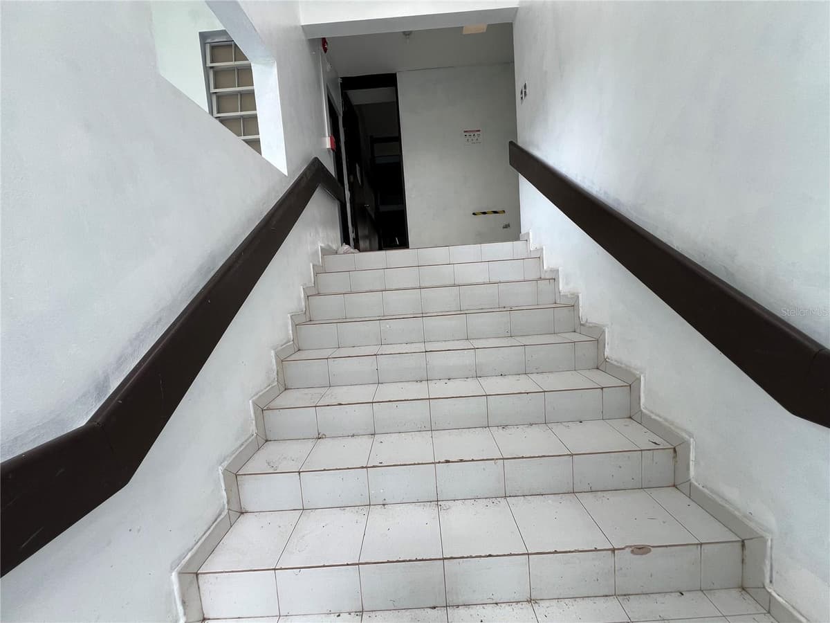Marginal PR-52 BARRIO MONTELLANOS, SECTOR PEPE HOYOS — photo 6 of 19