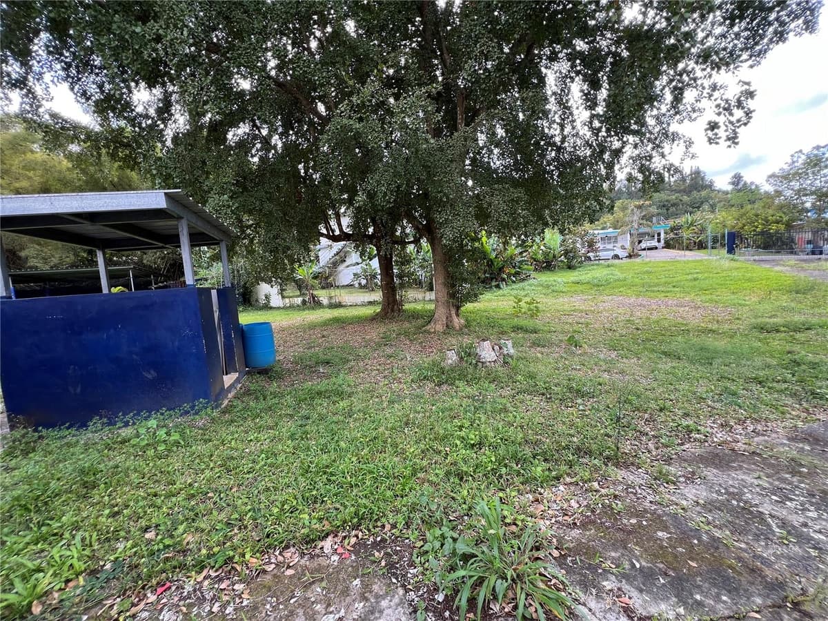 Marginal PR-52 BARRIO MONTELLANOS, SECTOR PEPE HOYOS — photo 15 of 19