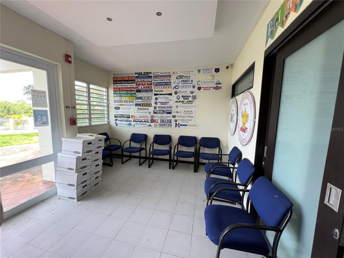 Marginal PR-52 BARRIO MONTELLANOS, SECTOR PEPE HOYOS — photo 3 of 19