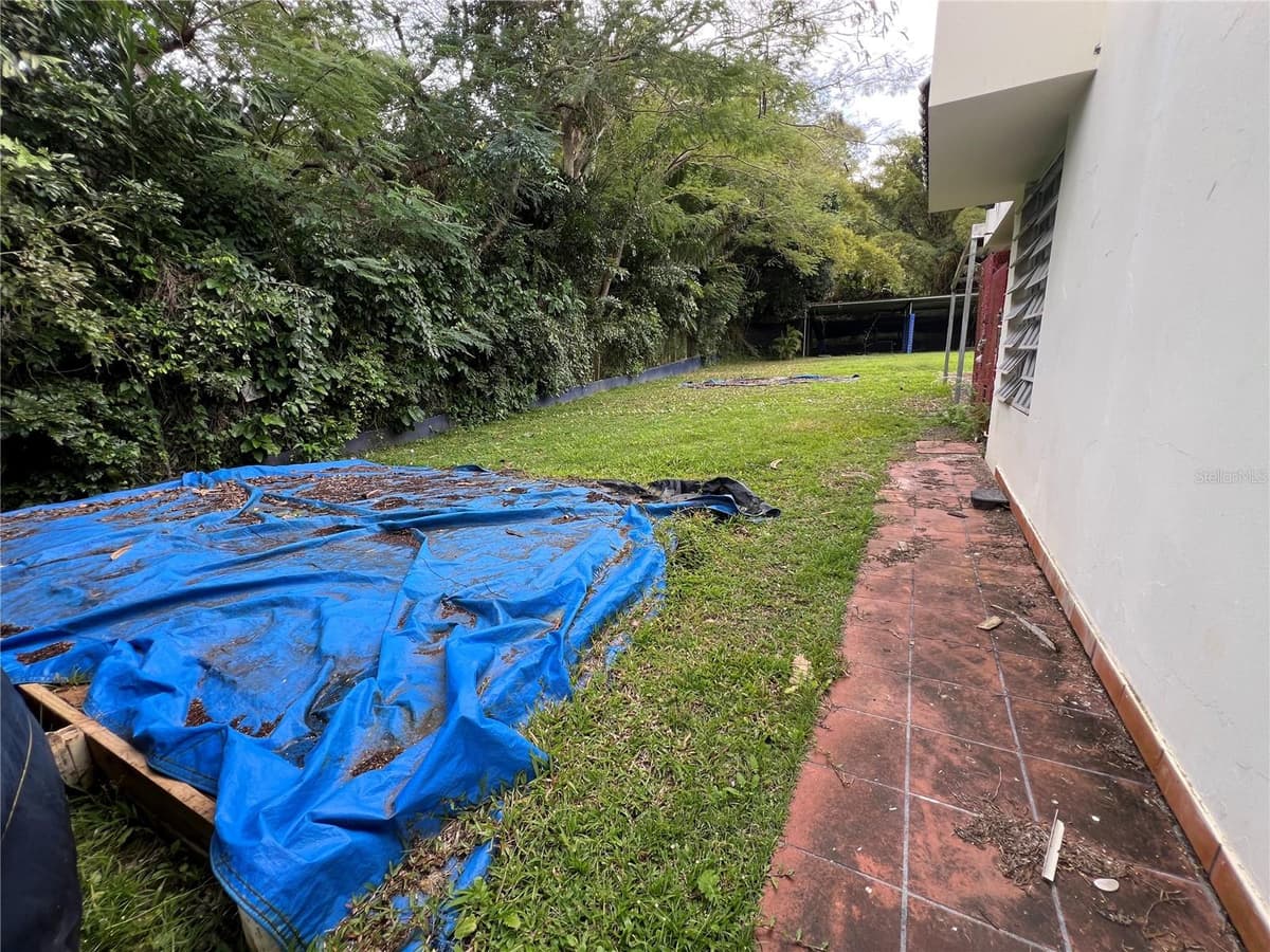 Marginal PR-52 BARRIO MONTELLANOS, SECTOR PEPE HOYOS — photo 10 of 19