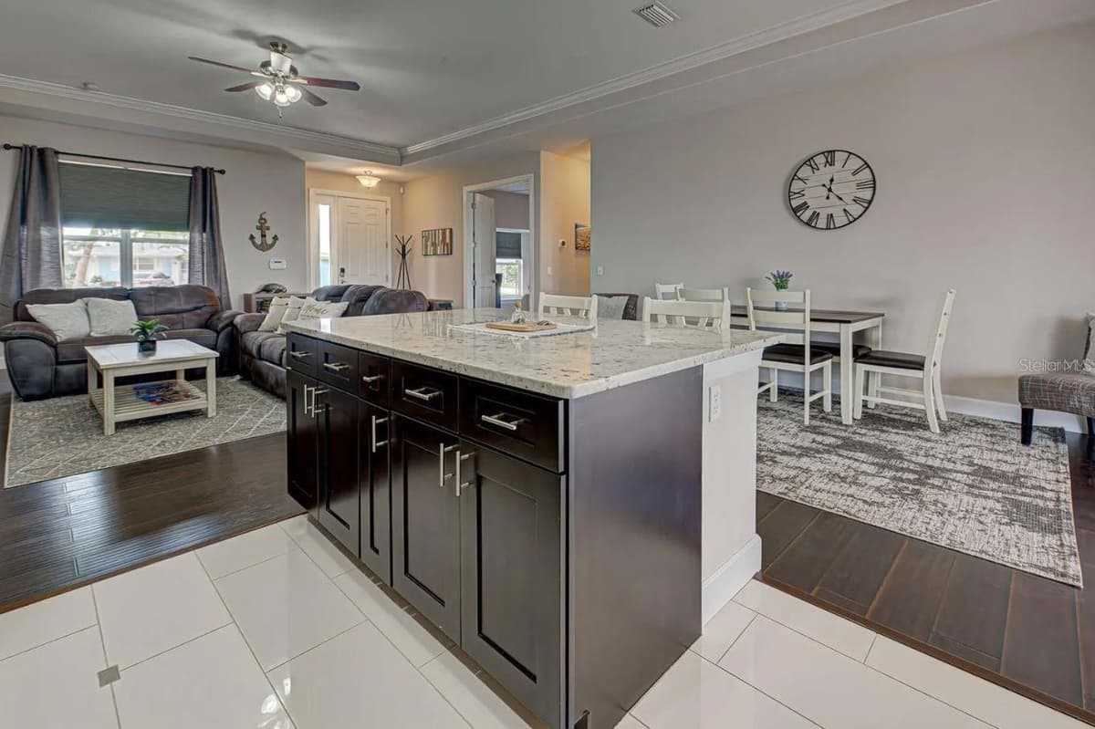 6324 SCORPIO AVENUE — photo 5 of 12