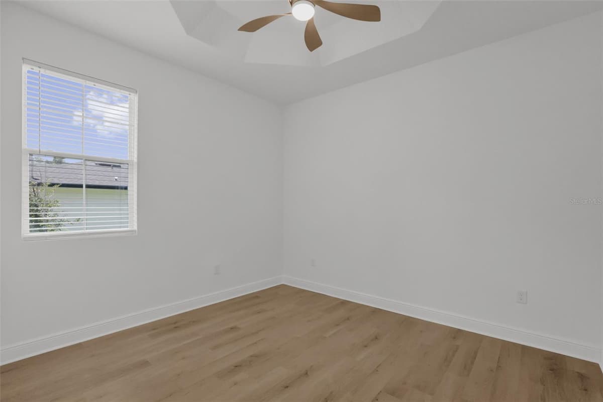 2380 CENTRAL PARKWAY PARKWAY — photo 26 of 34