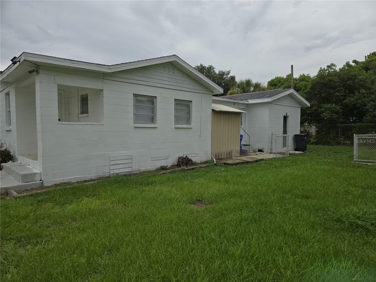 1402 MALUHIA DRIVE — photo 2 of 22